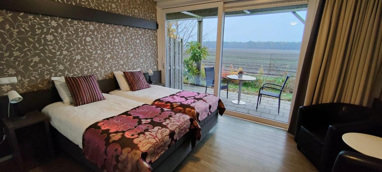 B&B Hotel De Vrije Vogel Elsloo  Экстерьер фото